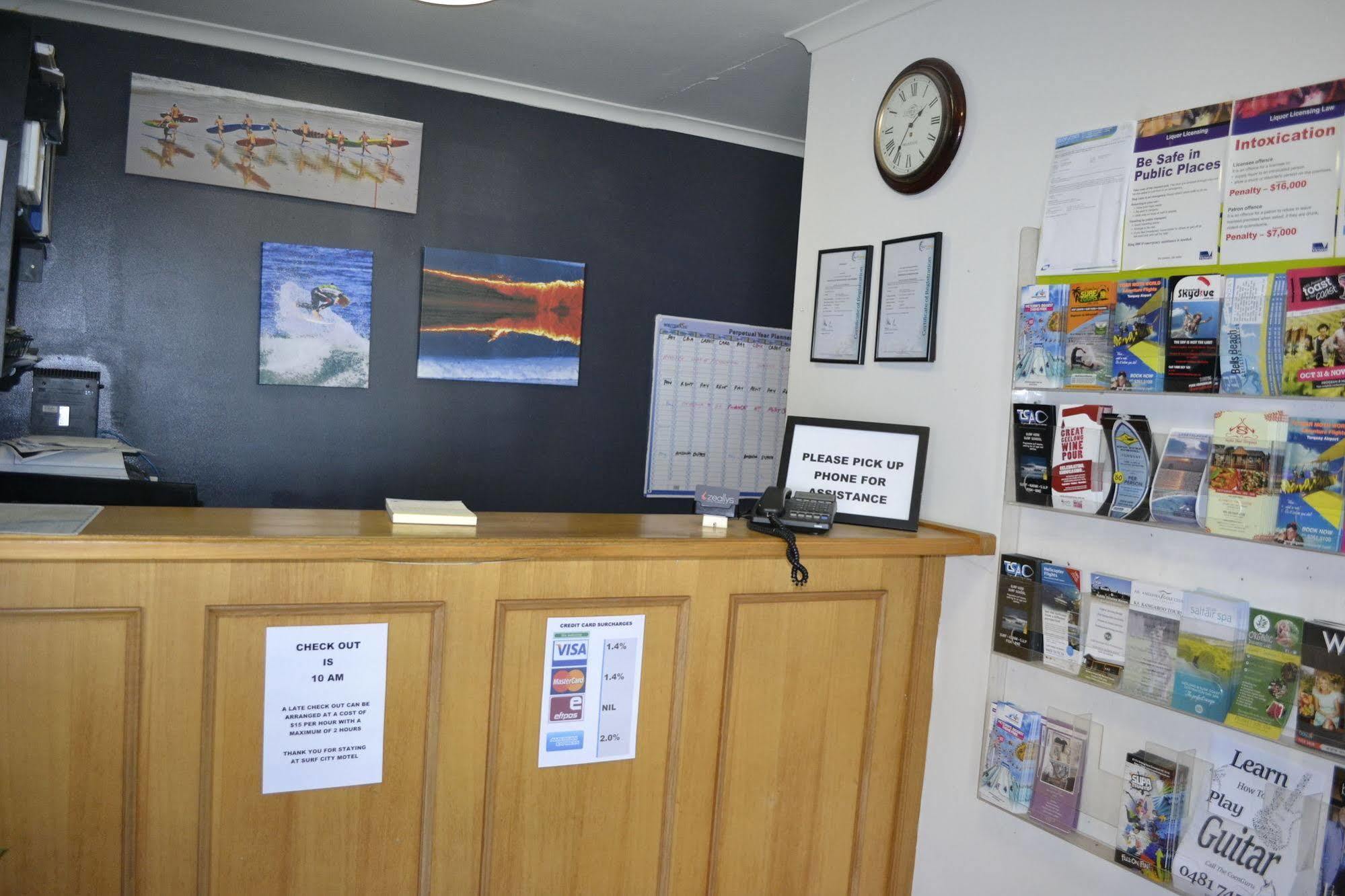 Surf City Motel Torquay Esterno foto